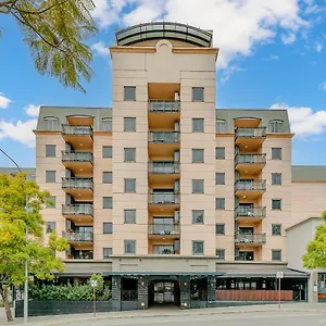 Aparthotel Suites 